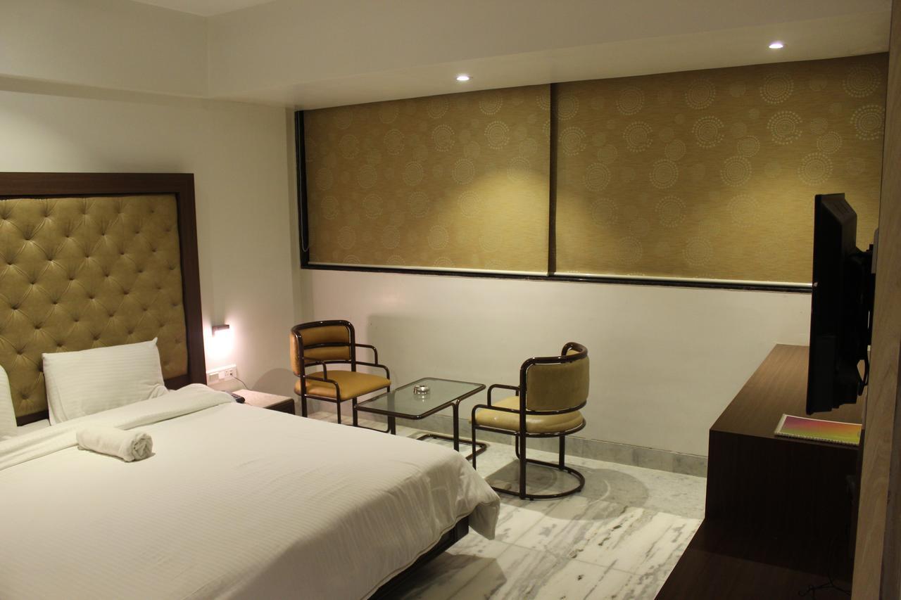 Villa Pravasi Residency Thane Esterno foto